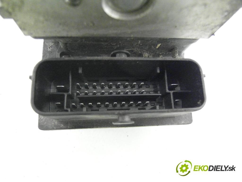 SEAT IBIZA III (6L1) HB 2006 63,00 1.4 16V - BXW 1390,00 Pumpa ABS 0265800512 ; 0265231715 ; 6Q0614417P (Pumpa ABS)