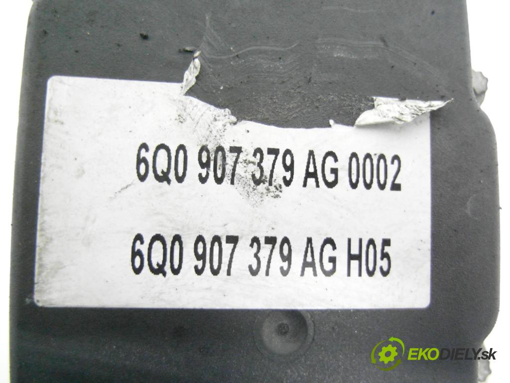 SEAT IBIZA III (6L1) HB 2006 63,00 1.4 16V - BXW 1390,00 Pumpa ABS 0265800512 ; 0265231715 ; 6Q0614417P (Pumpa ABS)