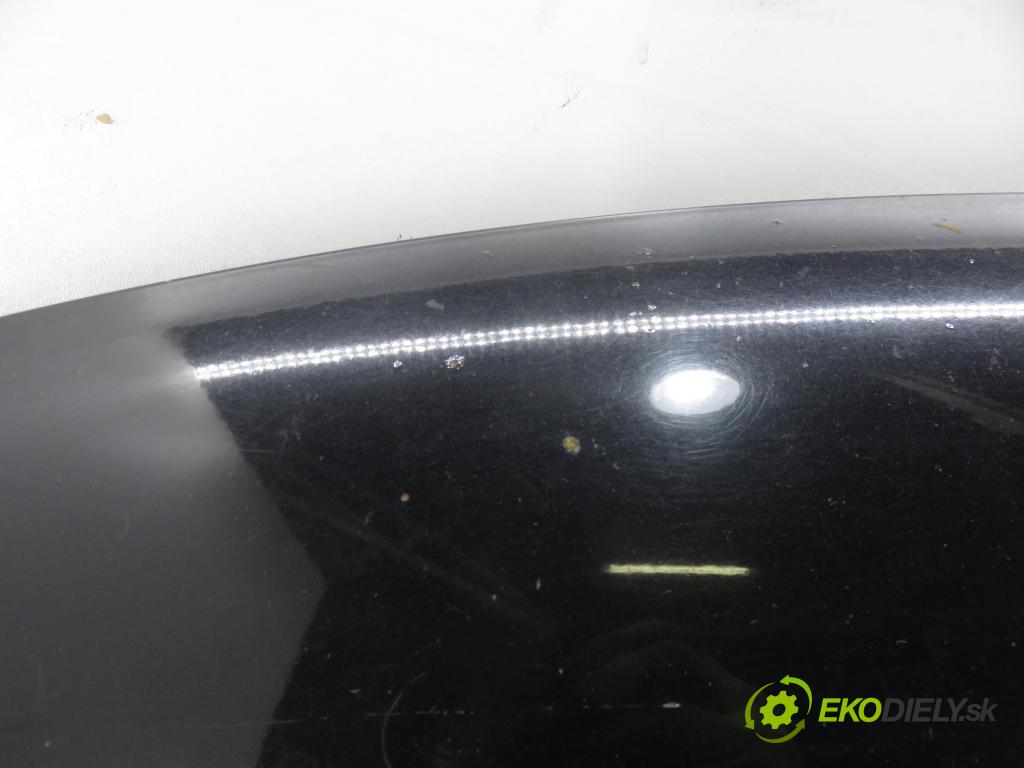 VW JETTA III (1K2) SEDAN 2005 77,00 1.9 TDI - BKC 1896,00 kapota  (Kapota)