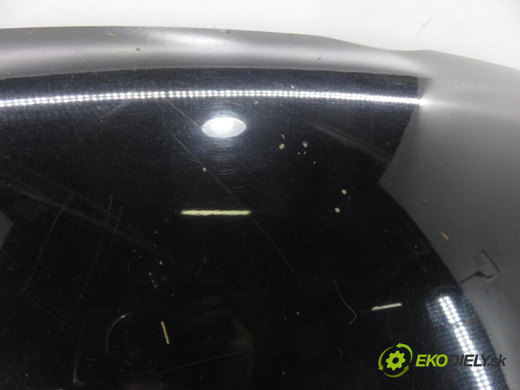 VW JETTA III (1K2) SEDAN 2005 77,00 1.9 TDI - BKC 1896,00 kapota  (Kapota)