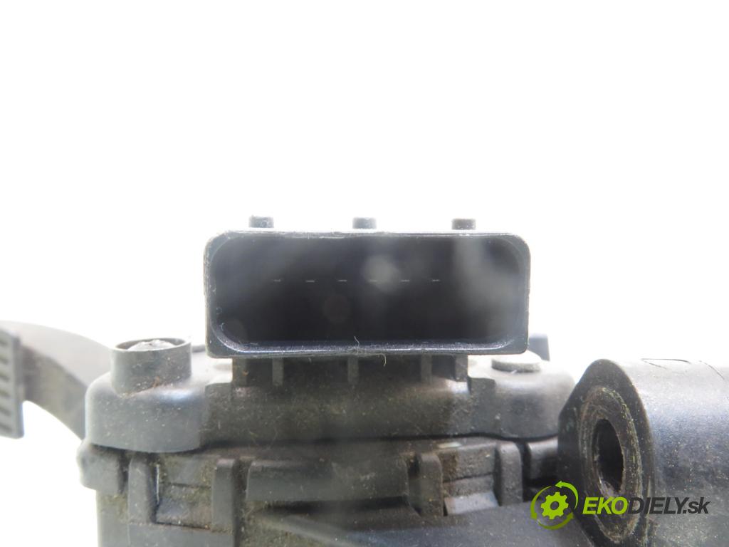 OPEL ASTRA H (A04) HB 2005 77,00 1.6 - Z 16 XEP 1598,00 potenciometr plynového pedálu 9157998BK ; 6PV00811200 (Potenciometr plynového pedálu)