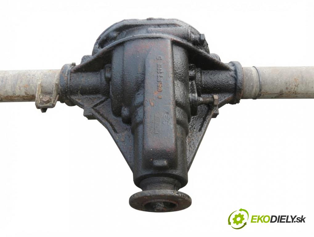 DAEWOO LUBLIN II Platforma / podwozie KABINA/PLATFORMA 1999 52,00 2.4 D (3352) - 4C90 2417,00 Most zadný / ,diferenciál