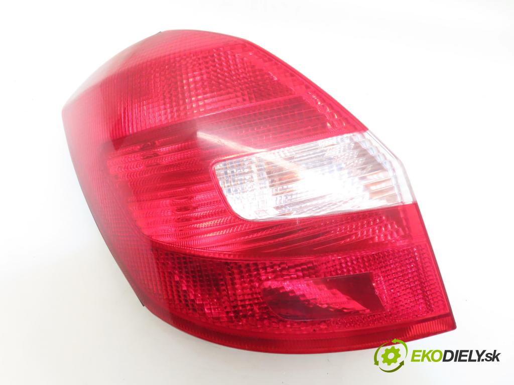 SKODA FABIA II Combi (545) KOMBI 2009 59,00 1.4 TDI - BNV 1422,00 Svetlo ľavé zadné