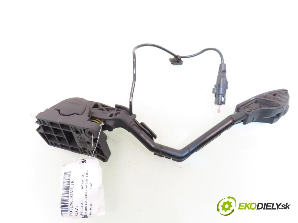 PEUGEOT 407 SW (6E_) KOMBI 2007 100,00 2.0 HDi 135 - RHR 1997,00 potenciometr plynového pedálu 9650341780 ; 0280755012 (Potenciometr plynového pedálu)