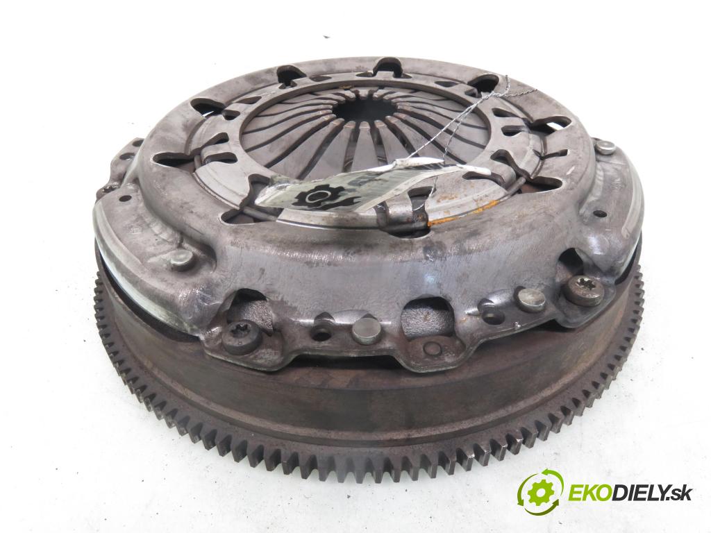 CITROEN C4 I (LC_) HB 2006 66,00 1.6 HDi - 9HX (DV6ATED4) 1560,00 Koleso zotrvačník 9639780480 ; 9670270080 ; 9653909880