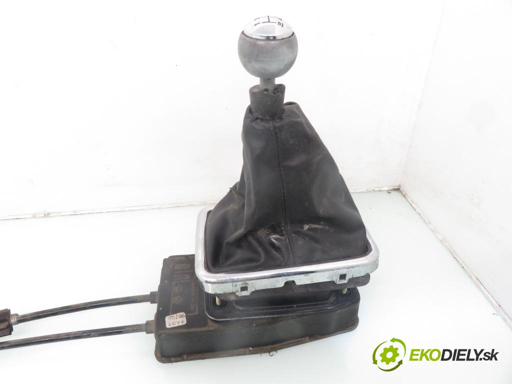 PEUGEOT 407 SW (6E_) KOMBI 2005 80,00 1.6 HDi 110 - 9HZ (DV6TED4) 1560,00 ZVEDÁK: 9658259780 ; 01560