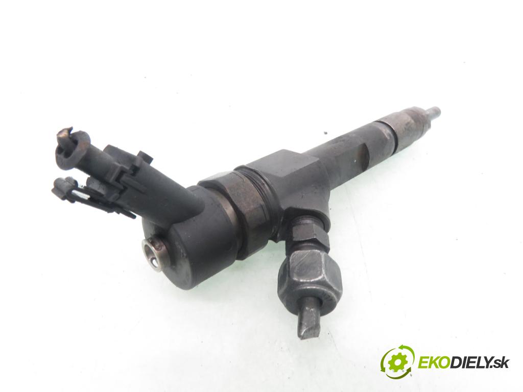 RENAULT LAGUNA II (BG0/1_) HB 2001 88,00 1.9 dCi 120 - F9Q 750 1870,00 vstrekovač 8200389369 ; 0445110230 (Vstrekovač paliva)