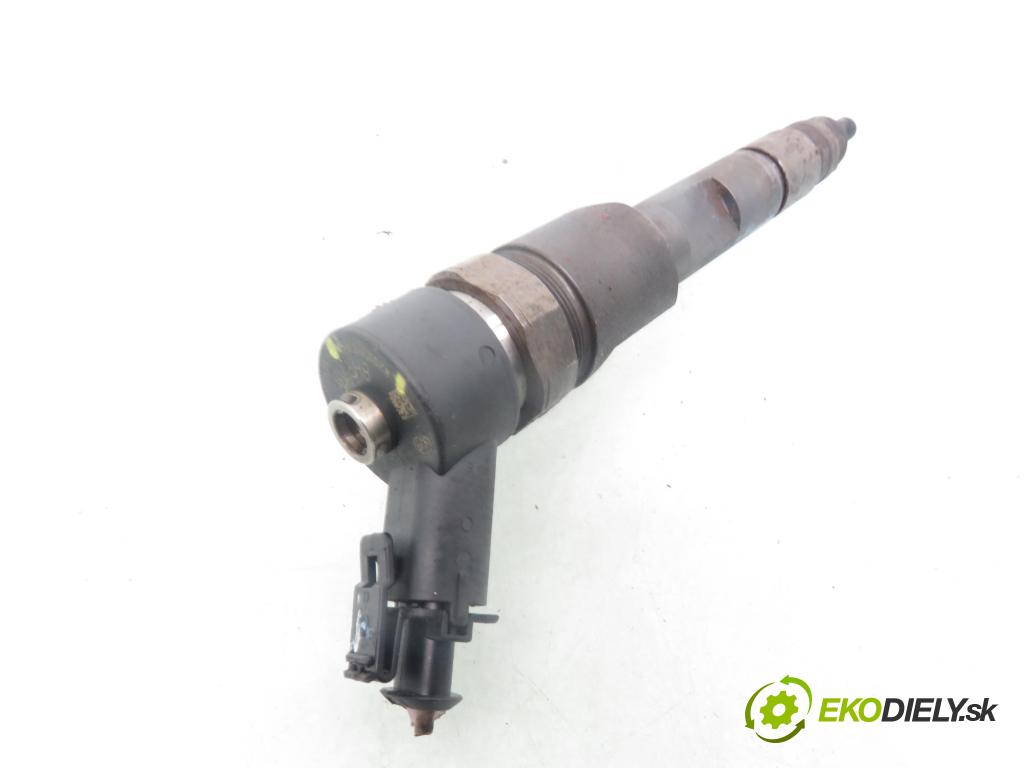 RENAULT LAGUNA II (BG0/1_) HB 2001 88,00 1.9 dCi 120 - F9Q 750 1870,00 vstrekovač 8200389369 ; 0445110230 (Vstrekovač paliva)