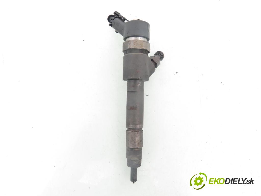 RENAULT LAGUNA II (BG0/1_) HB 2001 88,00 1.9 dCi 120 - F9Q 750 1870,00 vstrekovač 8200389369 ; 0445110230 (Vstrekovač paliva)