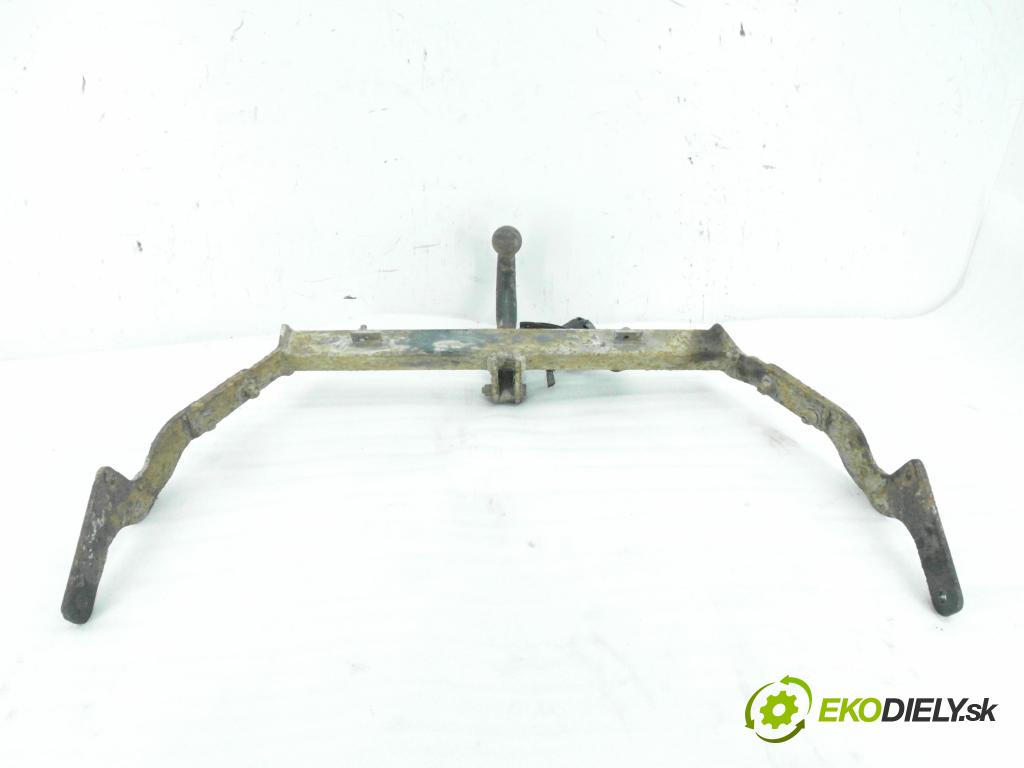 PEUGEOT PARTNER Combispace (5F) KOMBIVAN 2004 51,00 1.9 D - WJY (DW8B) 1868,00 Hák