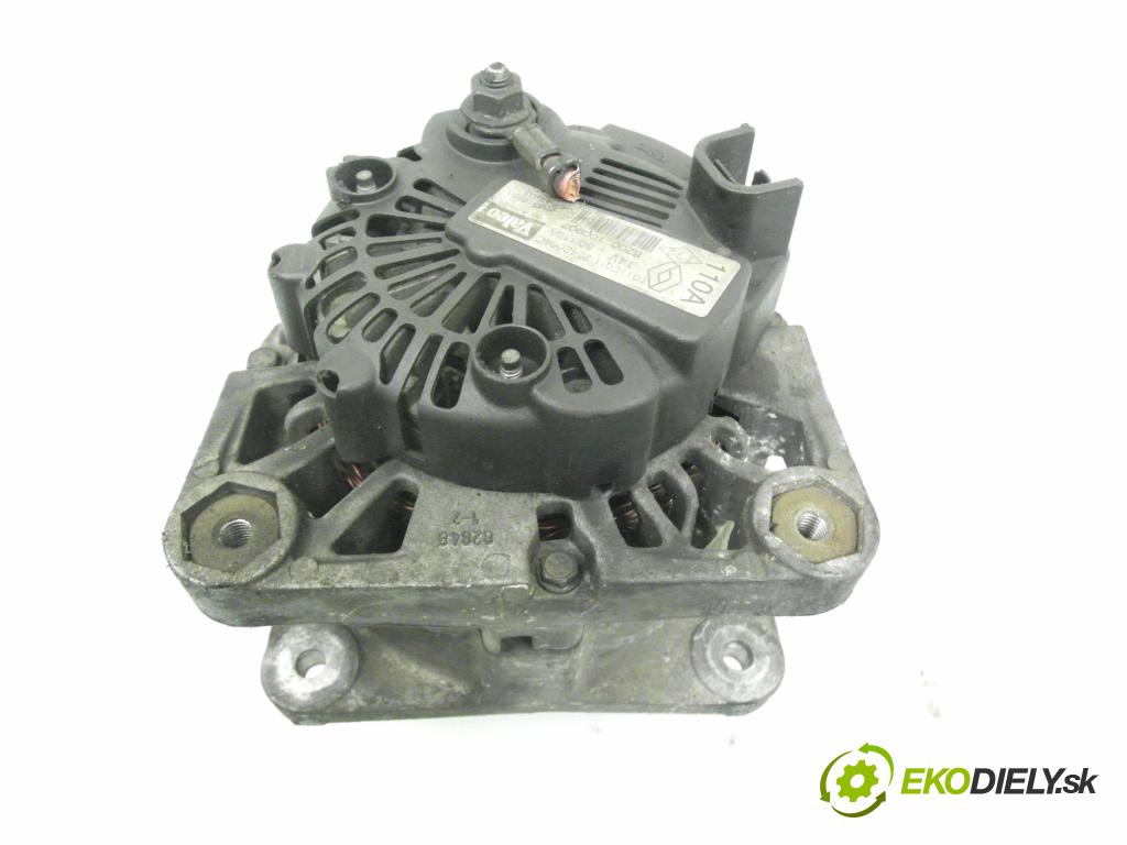 RENAULT MEGANE II sedan (LM0/1_) SEDAN 2004 60,00 1.5 dCi 82 - K9K 722 1461,00 Alternátor 8200100907 ; TG11C011 ; 2542664C (Alternátor)