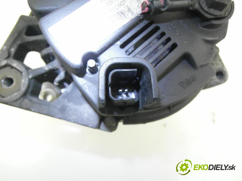 RENAULT MEGANE II sedan (LM0/1_) SEDAN 2004 60,00 1.5 dCi 82 - K9K 722 1461,00 Alternátor 8200100907 ; TG11C011 ; 2542664C (Alternátor)