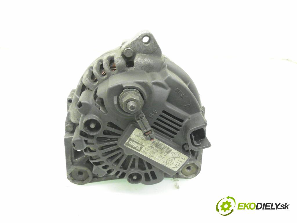 RENAULT MEGANE II sedan (LM0/1_) SEDAN 2004 60,00 1.5 dCi 82 - K9K 722 1461,00 Alternátor 8200100907 ; TG11C011 ; 2542664C (Alternátor)