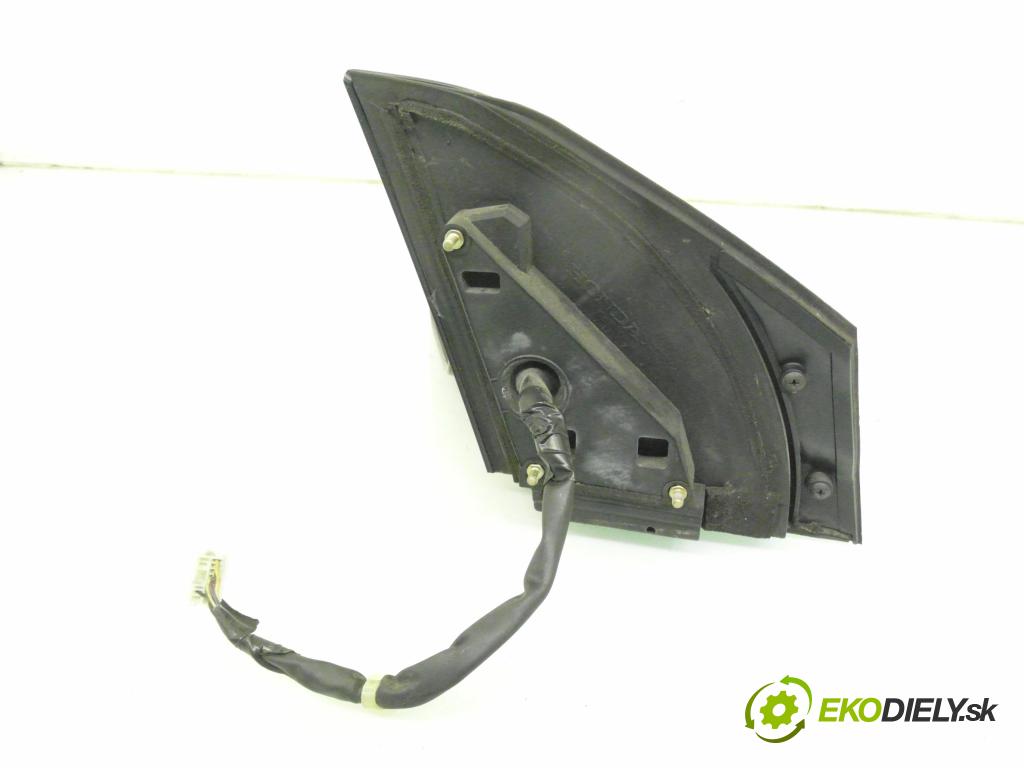 HONDA CIVIC VII Hatchback (EU, EP, EV) HB 2004 81,00 1.6 i - D16V1 1590,00 zpětné zrcátko LE