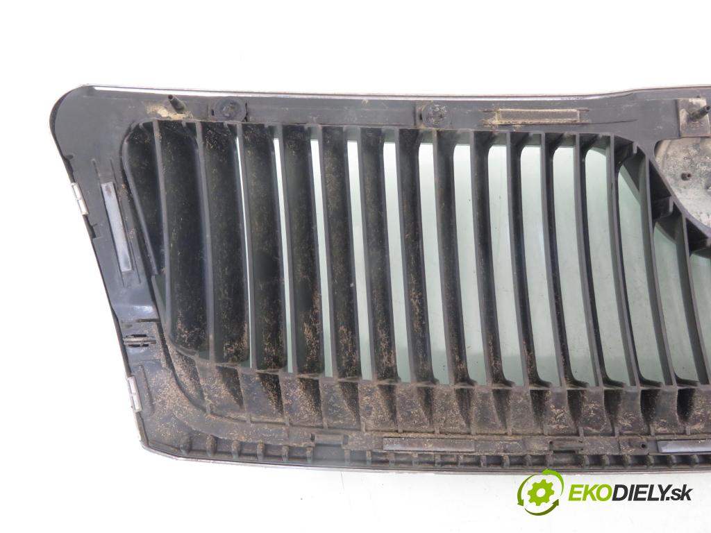 SKODA OCTAVIA II (1Z3) SEDAN 2006 103,00 2.0 TDI 16V - BKD 1968,00 Mriežka / maska 1Z0853668