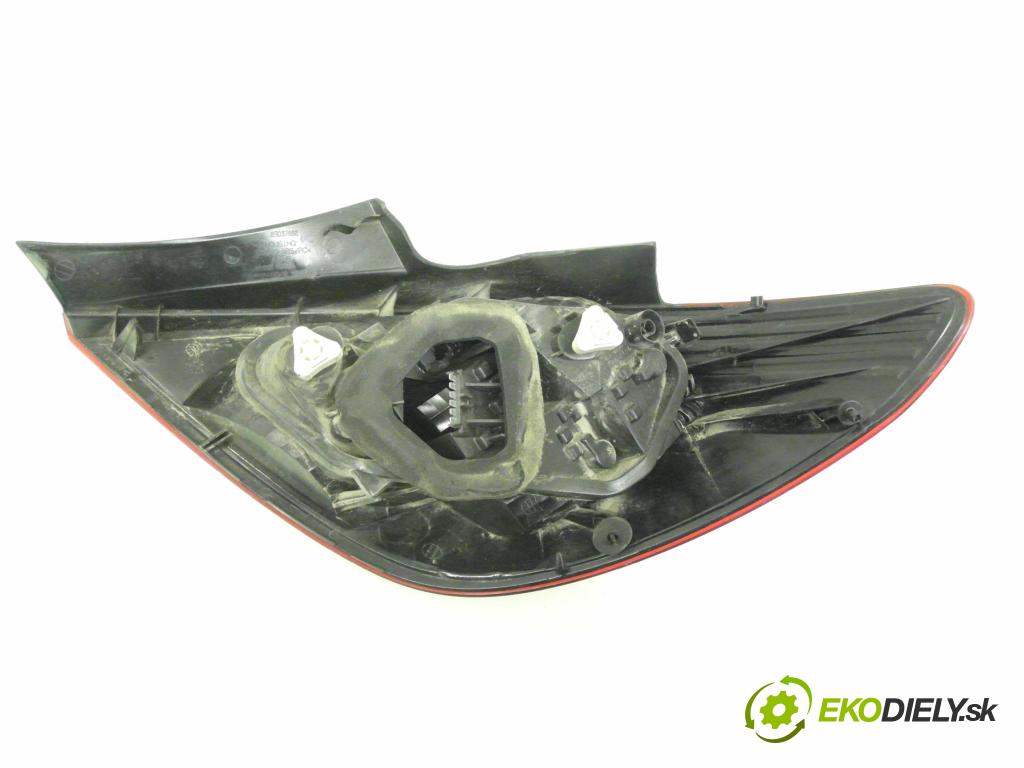 OPEL CORSA D (S07) HB 2008 55,00 1.3 CDTI - Z 13 DTJ 1248,00 Svetlo ľavé zadné 93190950 ; 89318830