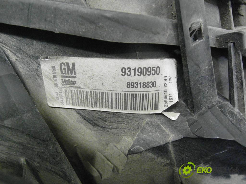 OPEL CORSA D (S07) HB 2008 55,00 1.3 CDTI - Z 13 DTJ 1248,00 Svetlo ľavé zadné 93190950 ; 89318830