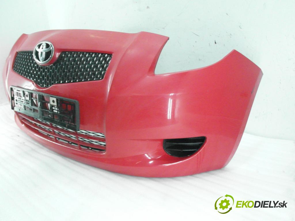 TOYOTA YARIS (_P9_) HB 2006 51,00 1.0 VVT-i (KSP90_) - 1KR-FE 998,00 Nárazník predný