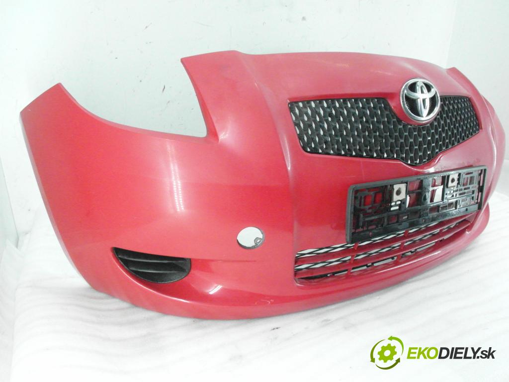 TOYOTA YARIS (_P9_) HB 2006 51,00 1.0 VVT-i (KSP90_) - 1KR-FE 998,00 Nárazník predný