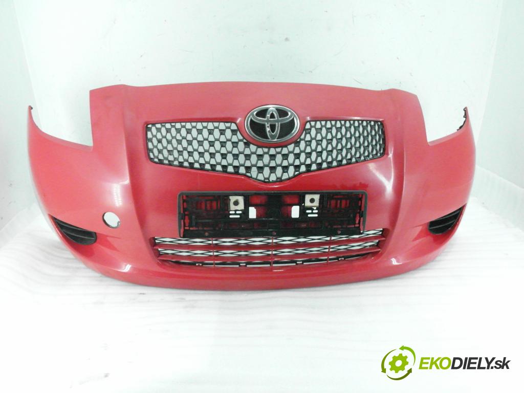 TOYOTA YARIS (_P9_) HB 2006 51,00 1.0 VVT-i (KSP90_) - 1KR-FE 998,00 Nárazník predný