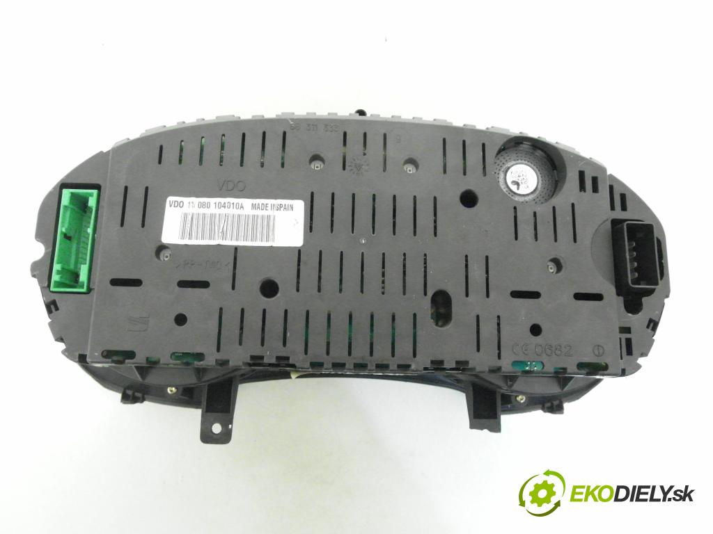SEAT IBIZA III (6L1) HB 2003 59,00 1.4 TDI - BNV 1422,00 Prístrojovka elektrický W06L0920801A