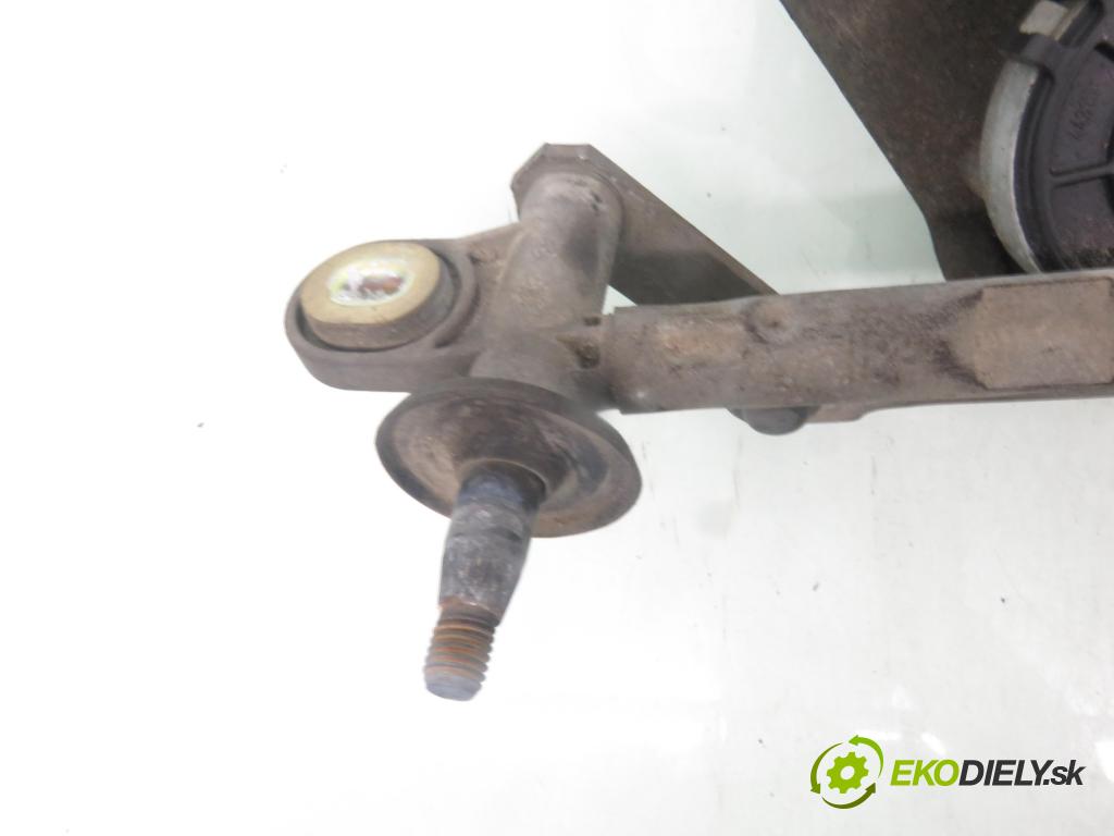 RENAULT SCENIC I (JA0/1_) MINIVAN 2000 75,00 1.9 dCi (JA05, JA1F) - F9Q 732 1870,00 MECHANISMUS/ motorek stěračů 0390241352 ; 964064 ; 7700843523P
