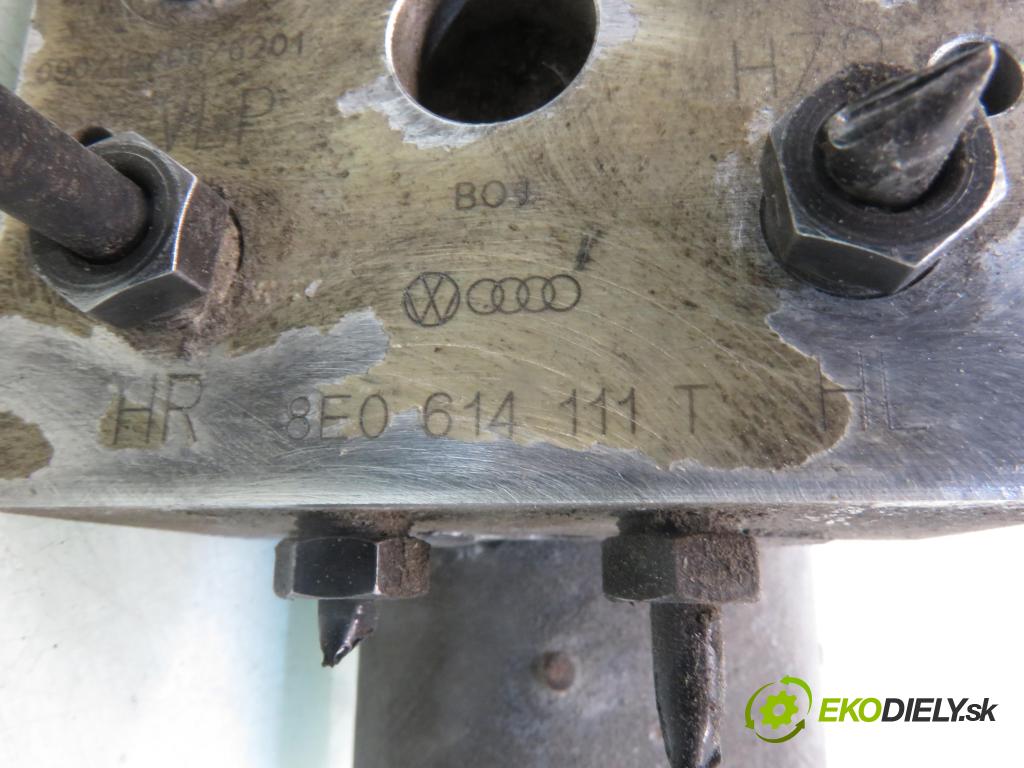 VW PASSAT B5.5 (3B3) SEDAN 2000 85,00 2 - AZM 1984,00 pumpa ABS 8E0614111T ; 0265202401 (Pumpa ABS)
