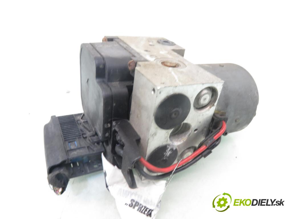 VW PASSAT B5.5 (3B3) SEDAN 2000 85,00 2 - AZM 1984,00 pumpa ABS 8E0614111T ; 0265202401 (Pumpa ABS)