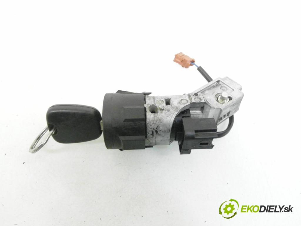CITROEN C3 I (FC_) HB 2005 50,00 1.4 HDi - 8HZ (DV4TD) 1398,00 spínačka N05024455 ; N0502073 ; 9648445180 (Spínací skříňka)