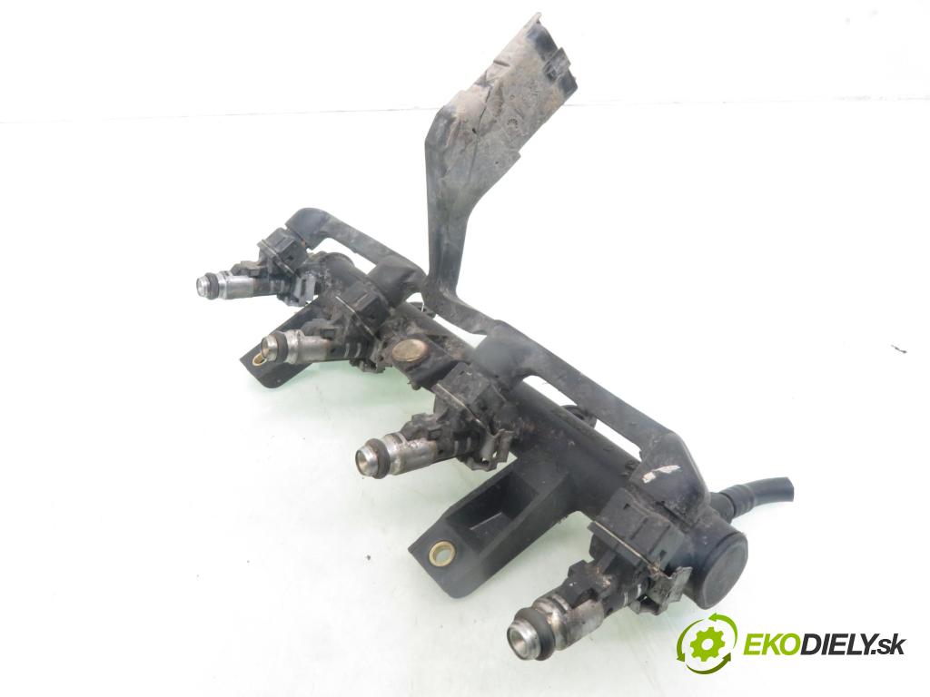 PEUGEOT 206 liftback (2A/C) HB 2001 440,00 1.1 i - HFX (TU1JP) 1124,00 lišta vstřikovací 9628982980 ; 9638128080 (Vstřikovací lišta)