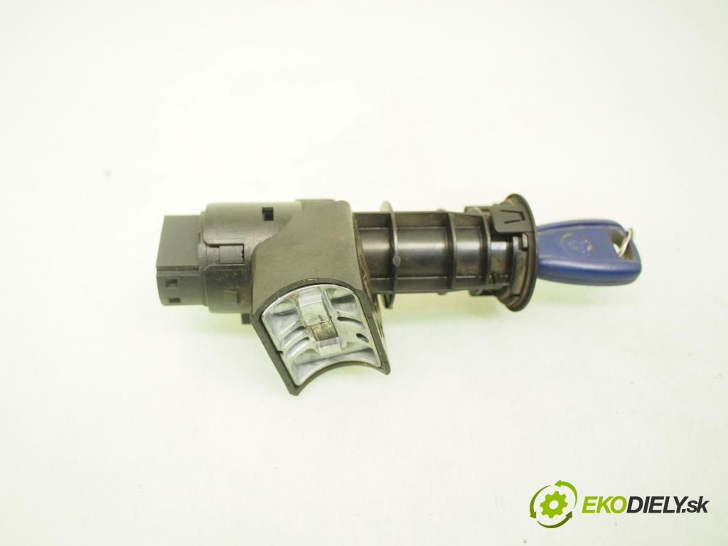 FIAT PUNTO (188_) HB 2004 44,00 1.2 60 (188.030, .050, .130, .150, .230, .250) - 1 1242,00 spínačka / imobilizéra IMMO / řídící jednotka 0261206980 ; 46778446 ; 05521