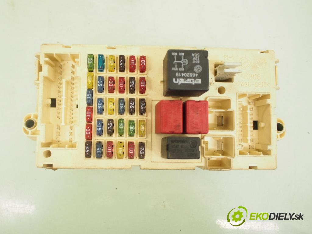 FIAT PUNTO (188_) HB 2004 44,00 1.2 60 (188.030, .050, .130, .150, .230, .250) - 1 1242,00 spínačka / imobilizéra IMMO / řídící jednotka 0261206980 ; 46778446 ; 05521