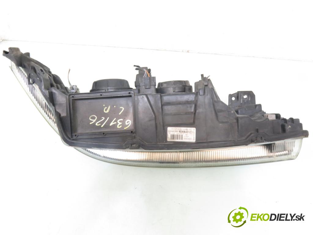 RENAULT LAGUNA II Grandtour (KG0/1_) KOMBI 2003 88,00 1.9 dCi 120 - F9Q 750 1870,00 Svetlo LP 8200002845 ; 89004687