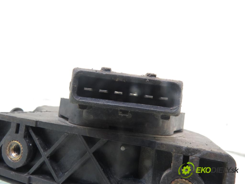 RENAULT SCENIC I (JA0/1_) MINIVAN 2001 102,00 2.0 16V 139 - F4R 740 1998,00 Potenciometer plynu 7700431918 (Potenciometer plynového pedálu)