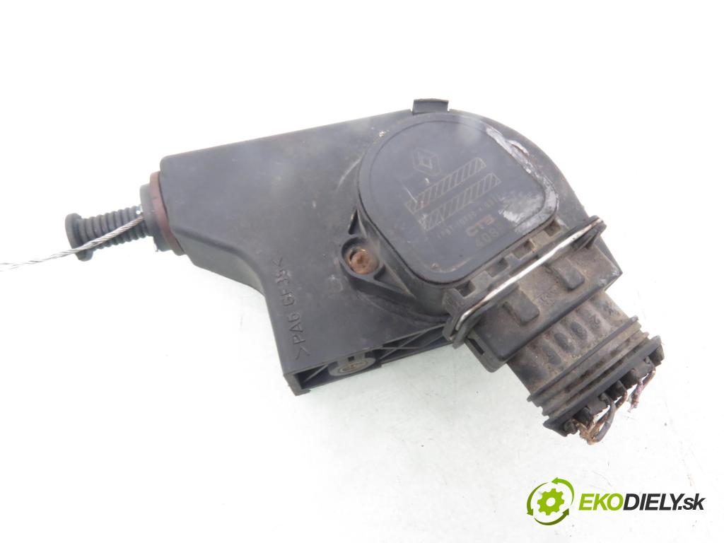 RENAULT SCENIC I (JA0/1_) MINIVAN 2001 102,00 2.0 16V 139 - F4R 740 1998,00 Potenciometer plynu 7700431918 (Potenciometer plynového pedálu)