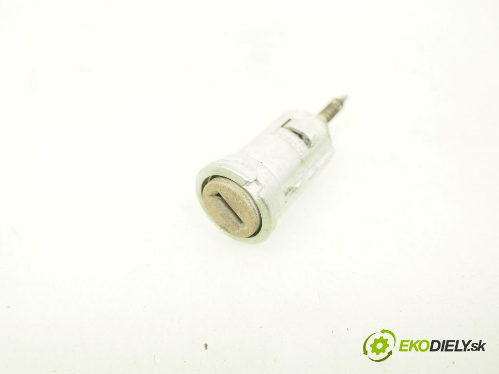 OPEL ASTRA F Kombi (T92) KOMBI 1997 55,00 1.6 - 16 NZR 1598,00 spínačka / imobilizéra IMMO / řídící jednotka 16214259 ; 90532624 ; 90519056