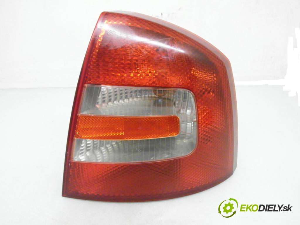 SKODA OCTAVIA II (1Z3) SEDAN 2006 103,00 2.0 TDI 16V - BKD 1968,00 světlo pravé zadní 1Z5945096A ; 1Z5945112A
