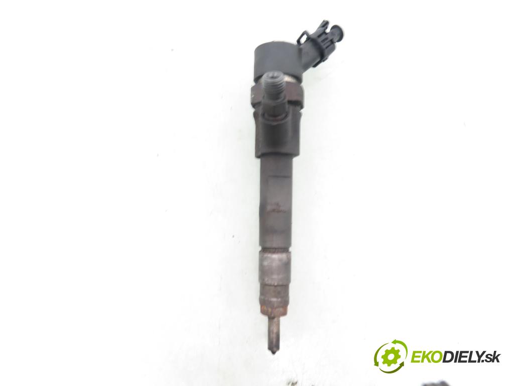 RENAULT SCENIC I (JA0/1_) MINIVAN 2000 72,00 1.9 dTi (JA0N) - F9Q 731 1870,00 vstřikovač 8200238528 ; 0445110146 (Vstřikovač paliva)