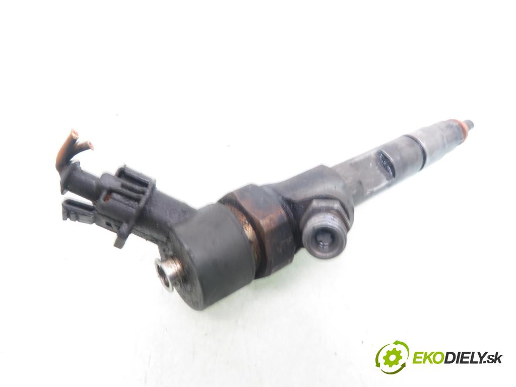 RENAULT SCENIC I (JA0/1_) MINIVAN 2000 75,00 1.9 dCi 102 - F9Q 732 1870,00 vstřikovač 7700111014 ; 0445110021 (Vstřikovač paliva)