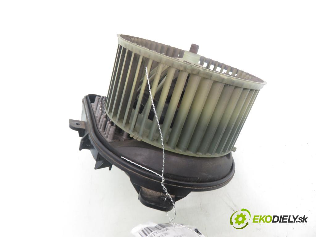 PEUGEOT EXPERT Skrzynia (222) FURGON 2003 51,00 1.9 D 70 - WJY (DW8B) 1868,00 Ventilátor vetráku 9041220837
