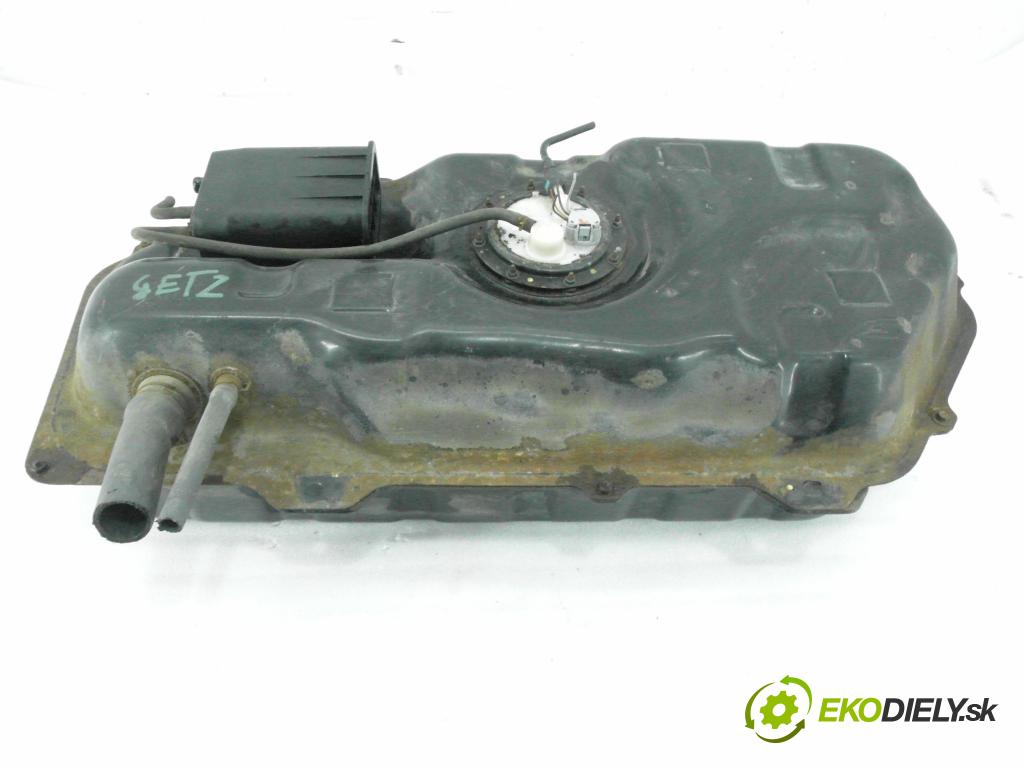 HYUNDAI GETZ (TB) HB 2002 60,00 1.3 i - G4EA 1341,00 nádržka paliva benzín 311101C010