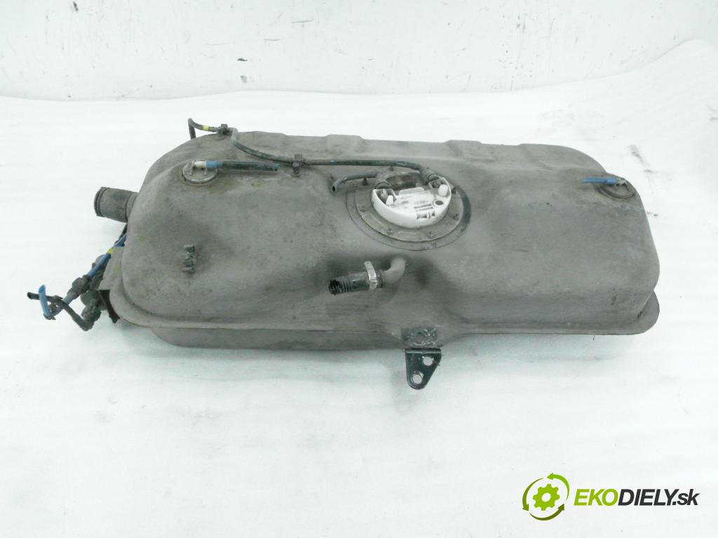FIAT SEICENTO / 600 (187_) HB 1999 29,00 0.9 (187AXA, 187AXA1A) - 1170 A1.046 899,00 nádržka paliva benzín 09766009900 ; 46518013