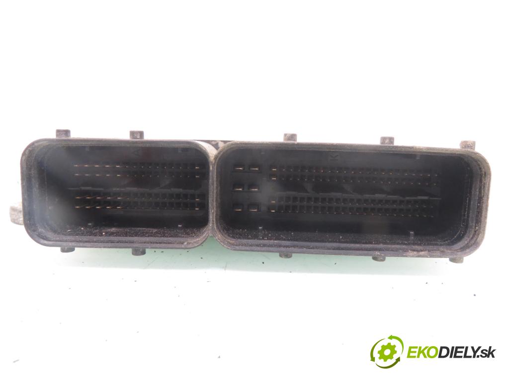 FIAT CROMA (194_) KOMBI 2006 110,00 1.9 D Multijet - 939 A2.000 1910,00 řídící jednotka motora 55205065 ; 0281012962