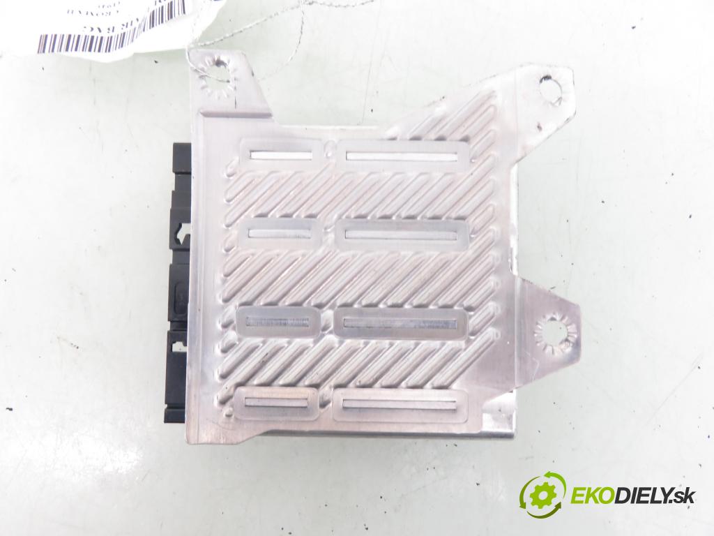 FIAT CROMA (194_) KOMBI 2006 110,00 1.9 D Multijet - 939 A2.000 1910,00 MODUL air BAG 51796381 ; 391163