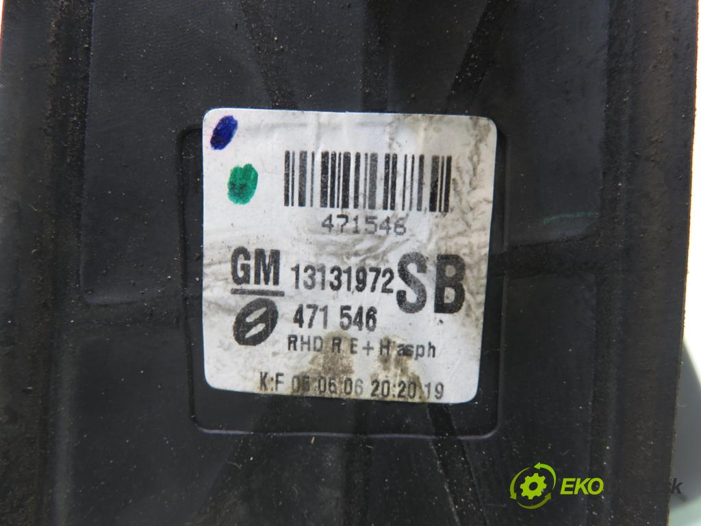 OPEL ZAFIRA B (A05) MINIVAN 2006 110,00 1.9 CDTI - Z 19 DTH 1910,00 zpětné zrcátko 13131972
