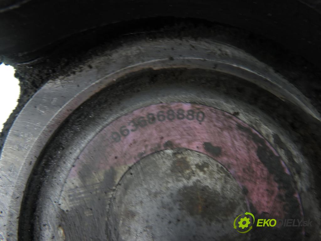 PEUGEOT 206 liftback (2A/C) HB 2000 55,00 1.4 i 75 -  KFX 1361,00 Pumpa servočerpadlo 9636868880 (Servočerpadlo)