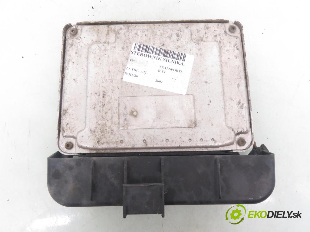 VW TRANSPORTER IV Skrzynia (70XA) FURGON 2002 65,00 2.5 TDI - AJT 2461,00 Riadiaca jednotka Motor 074906018AK ; 0281010462