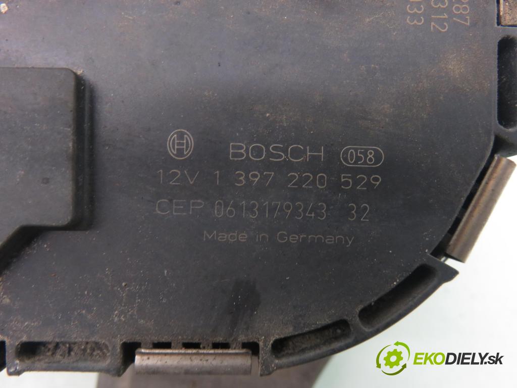 FORD S-MAX (WA6) MINIVAN 2006 107,00 2 - AOWA 1999,00 Mechanizmus stieračov predný 6M2117504BF ; 6M2117508BB (Motorček stieračov predný)