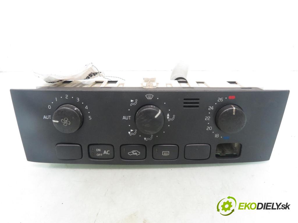 VOLVO V40 Kombi (645) KOMBI 2001 90,00 1.8 - B 4184 S2 1783,00 Panel topení KLIMATIZACE: 612698 ; 0142699G04