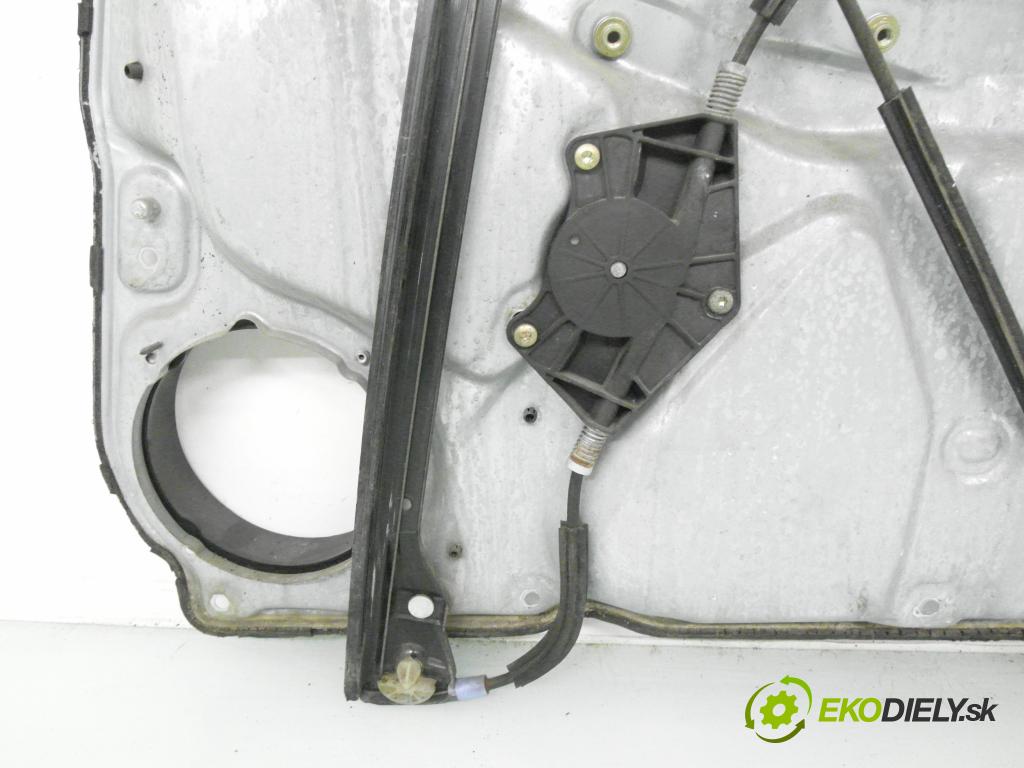 VW PASSAT B5 (3B2) SEDAN 2000 74,00 1.6 - ADP 1595,00 mechanismus oken 3B4837755D ; 101430202 ; 05076210